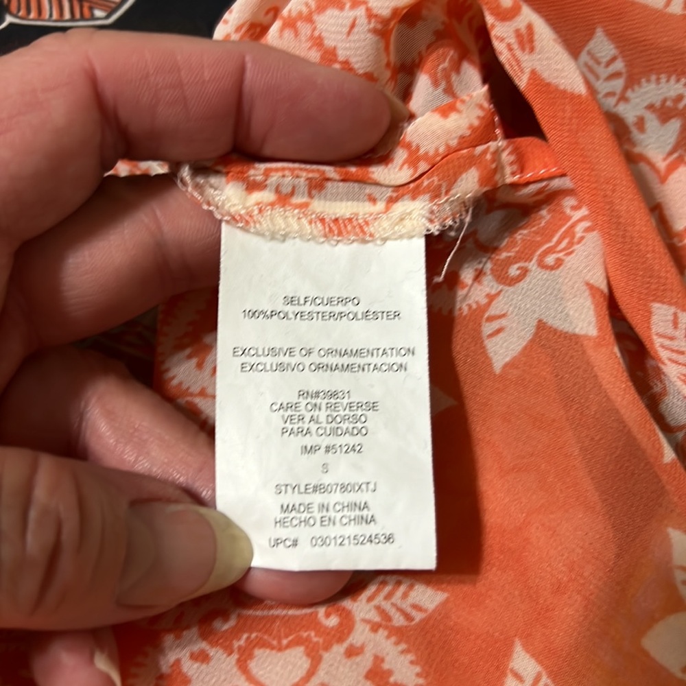 Patterned Blouse - Picture 5 of 6